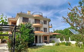 Villa B&B