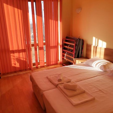 Villa B&B Варна Екстериор снимка